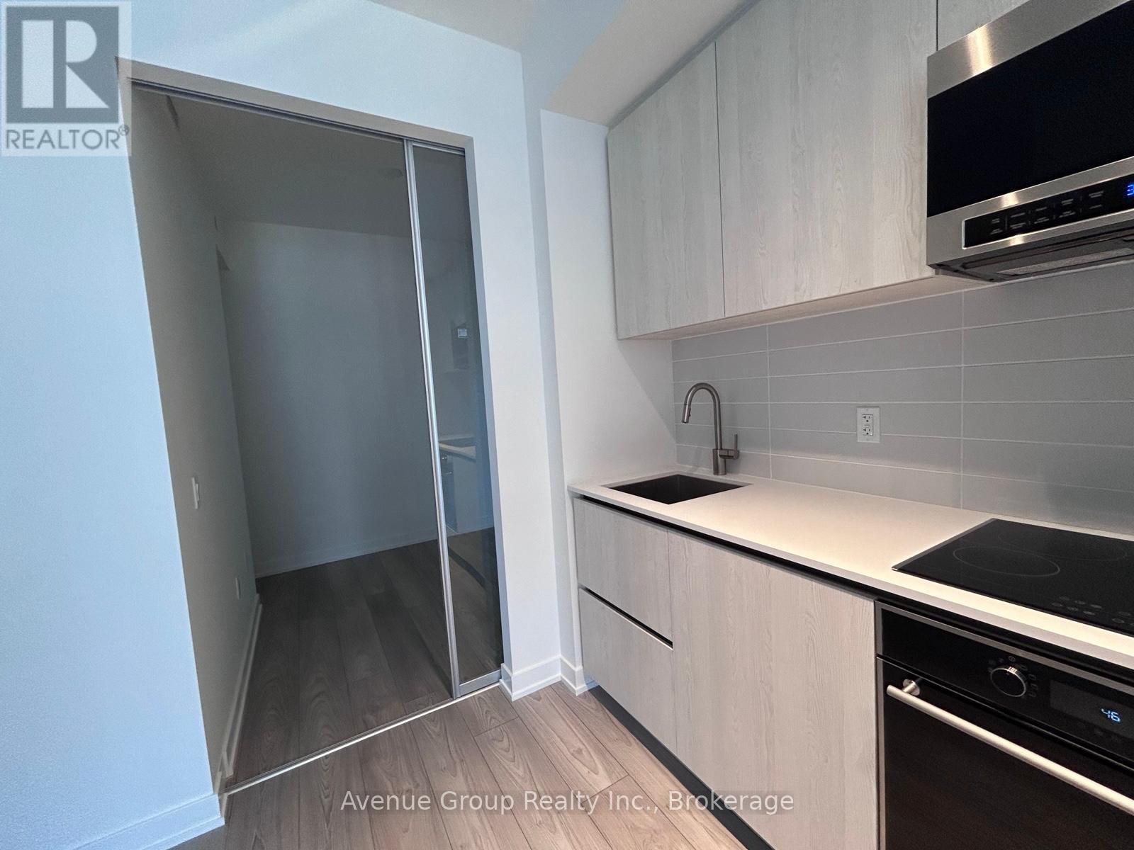 1201 - 120 Broadway Avenue, Toronto (Mount Pleasant West), Ontario  M4P 1V7 - Photo 10 - C14107804