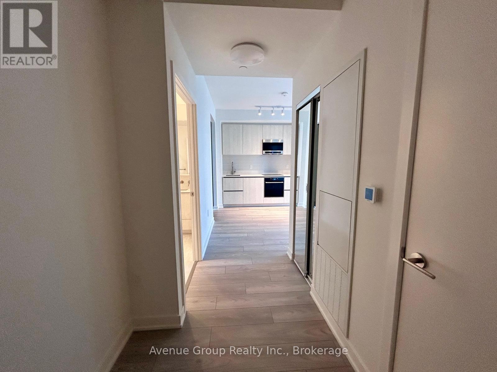 1201 - 120 Broadway Avenue, Toronto (Mount Pleasant West), Ontario  M4P 1V7 - Photo 3 - C14107804