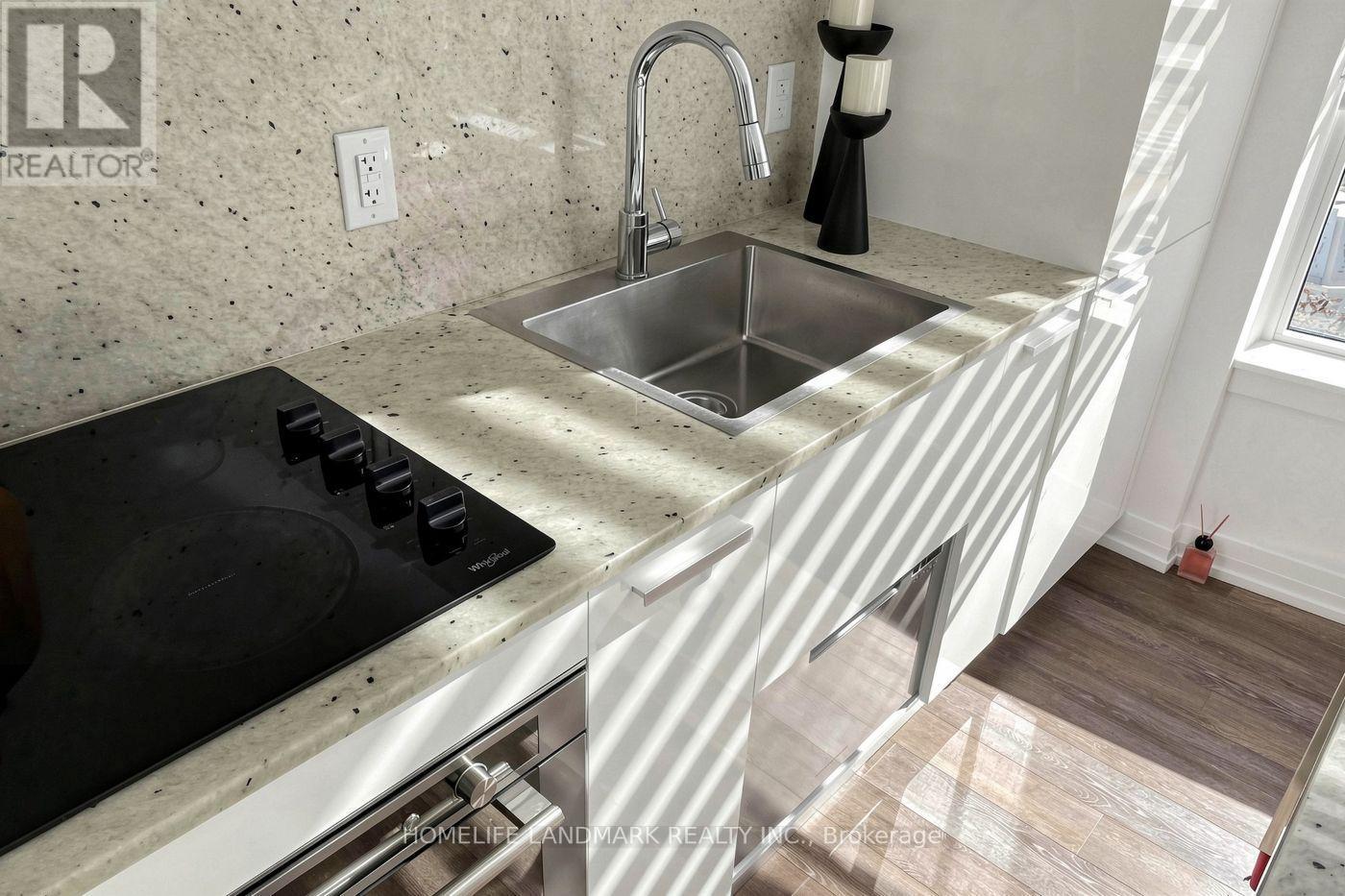 207 - 75 Canterbury Place, Toronto (Willowdale West), Ontario  M2N 0L2 - Photo 17 - C14107818