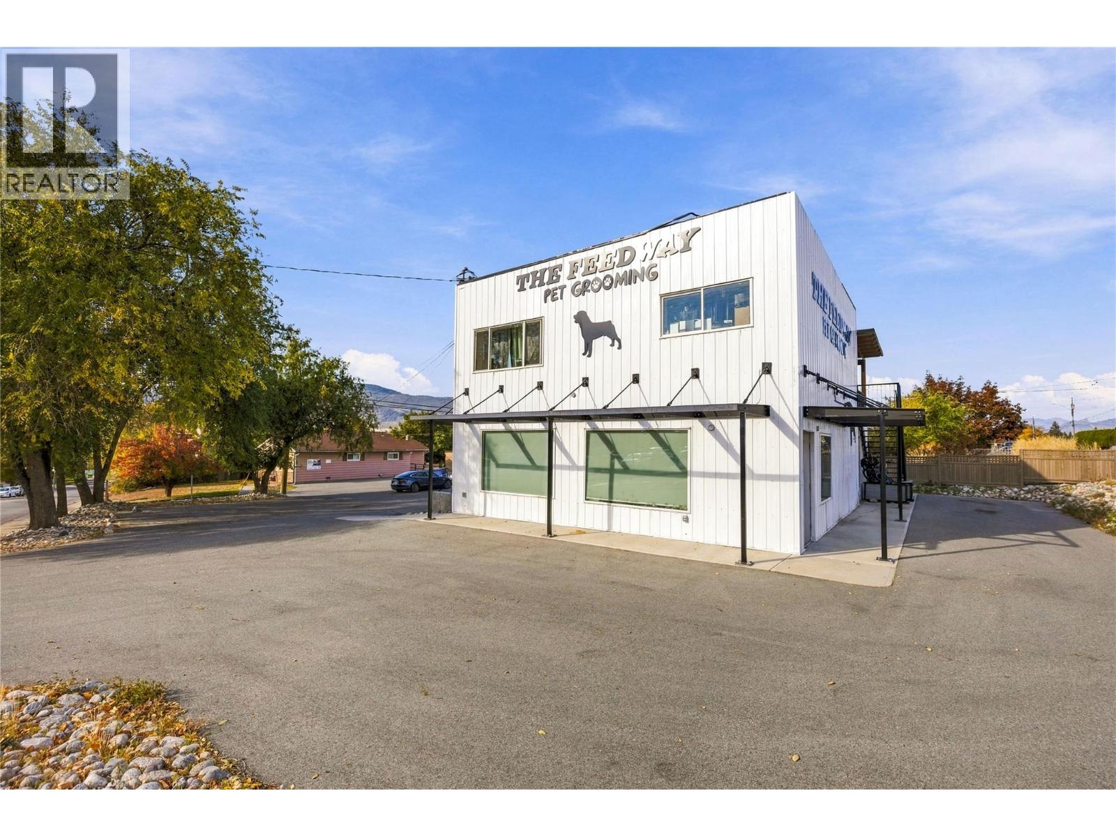 595 Carmi Avenue, Penticton, British Columbia  V2A 3G7 - Photo 20 - 10404284