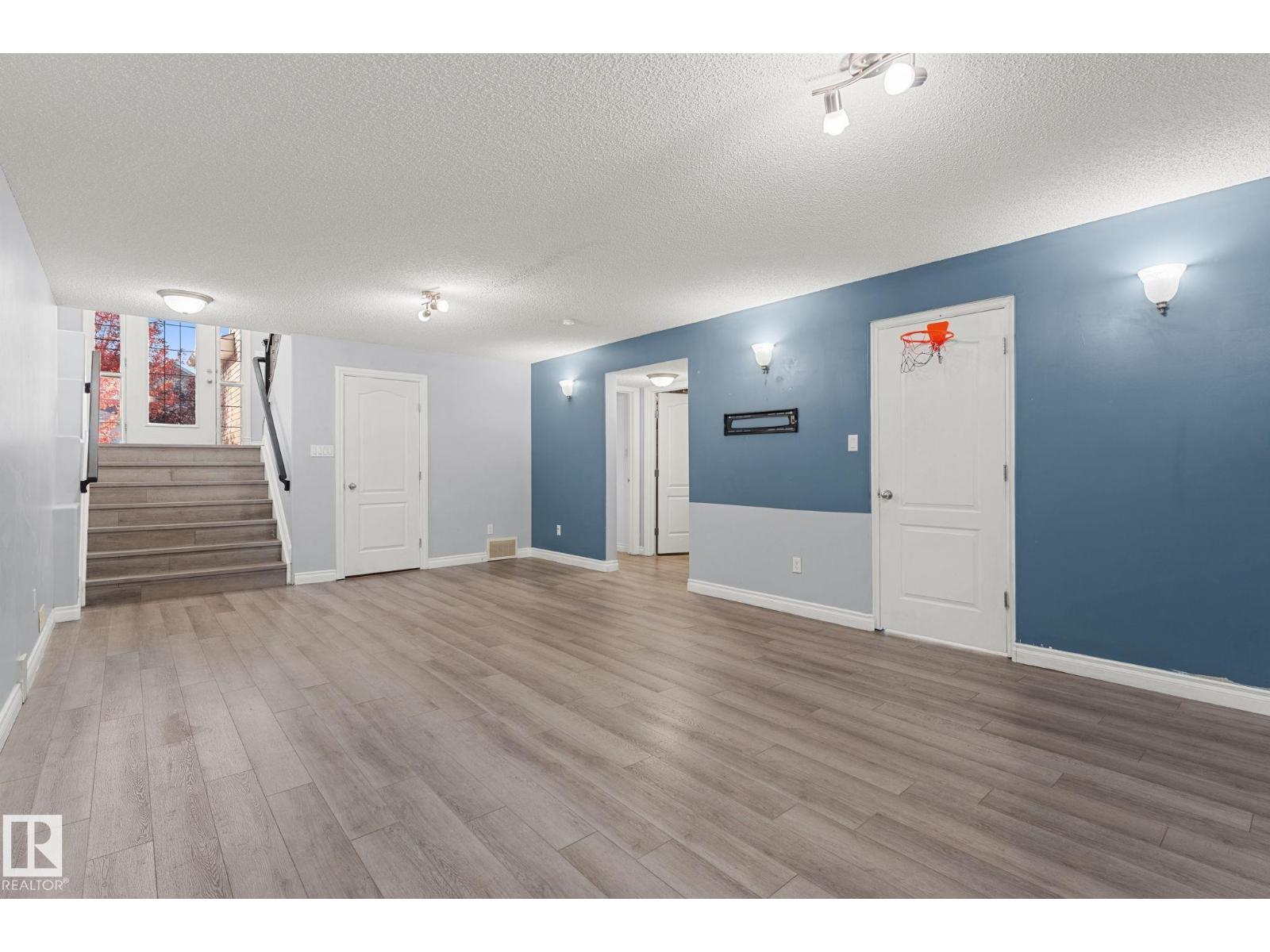 15407 47 ST NW NW