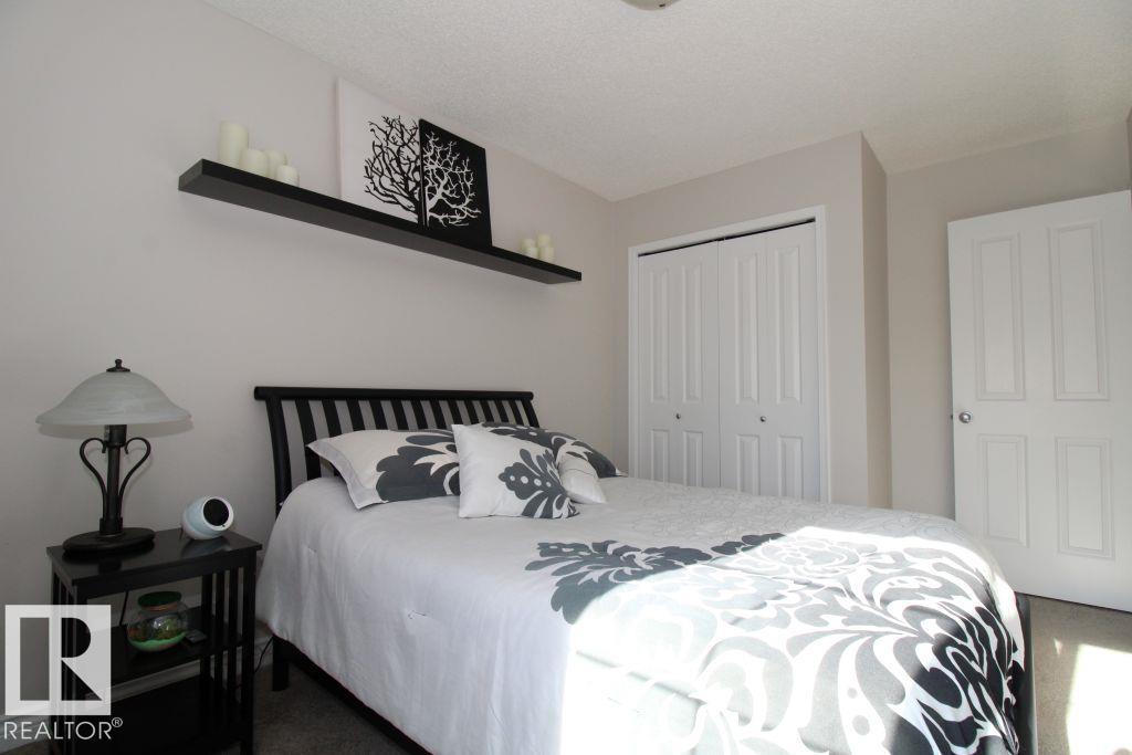 13 DARTMOUTH CR