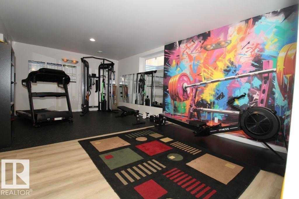 13 DARTMOUTH CR