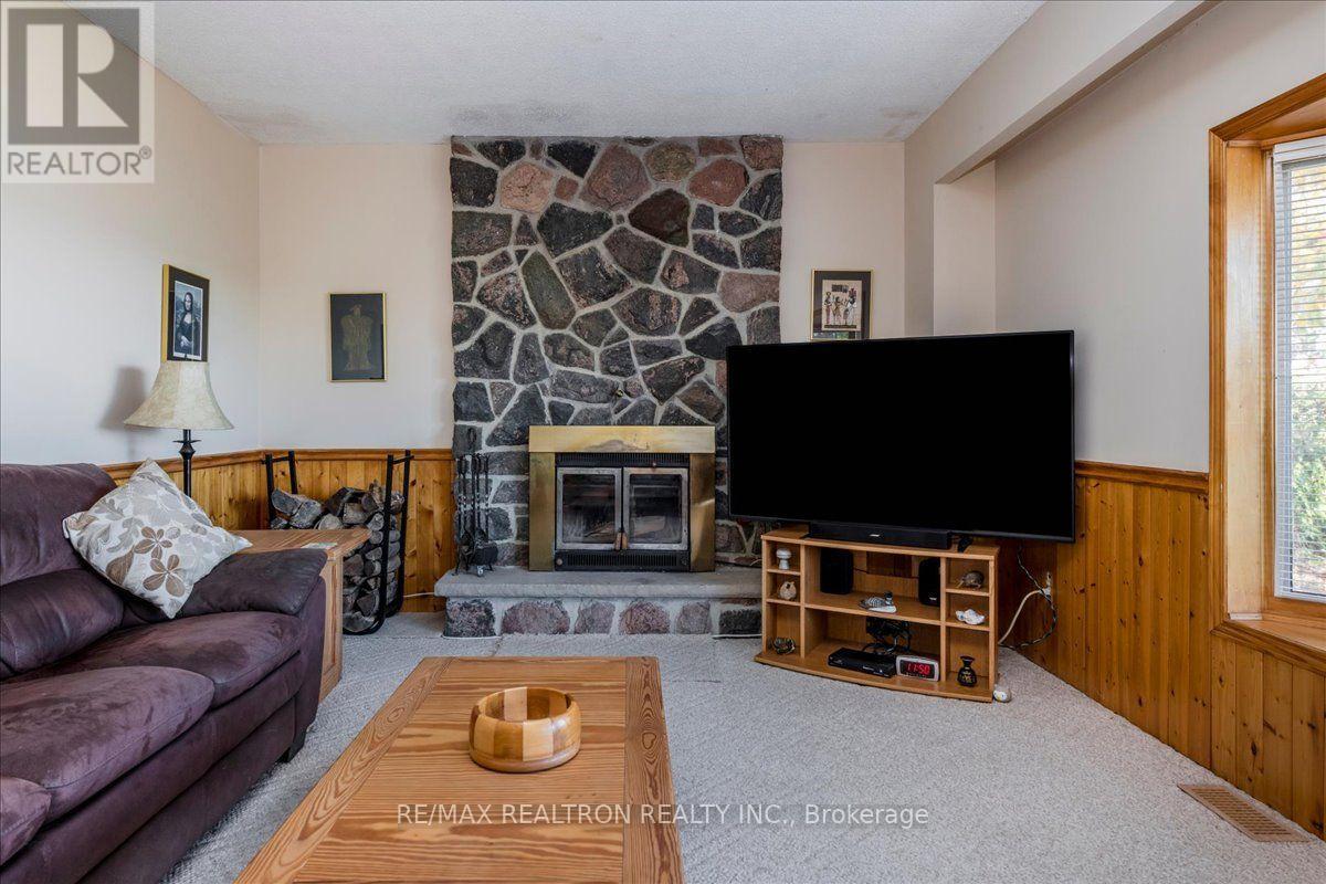 39 Grandview Crescent, Oro-Medonte, Ontario  L0L 2E0 - Photo 15 - S14107794