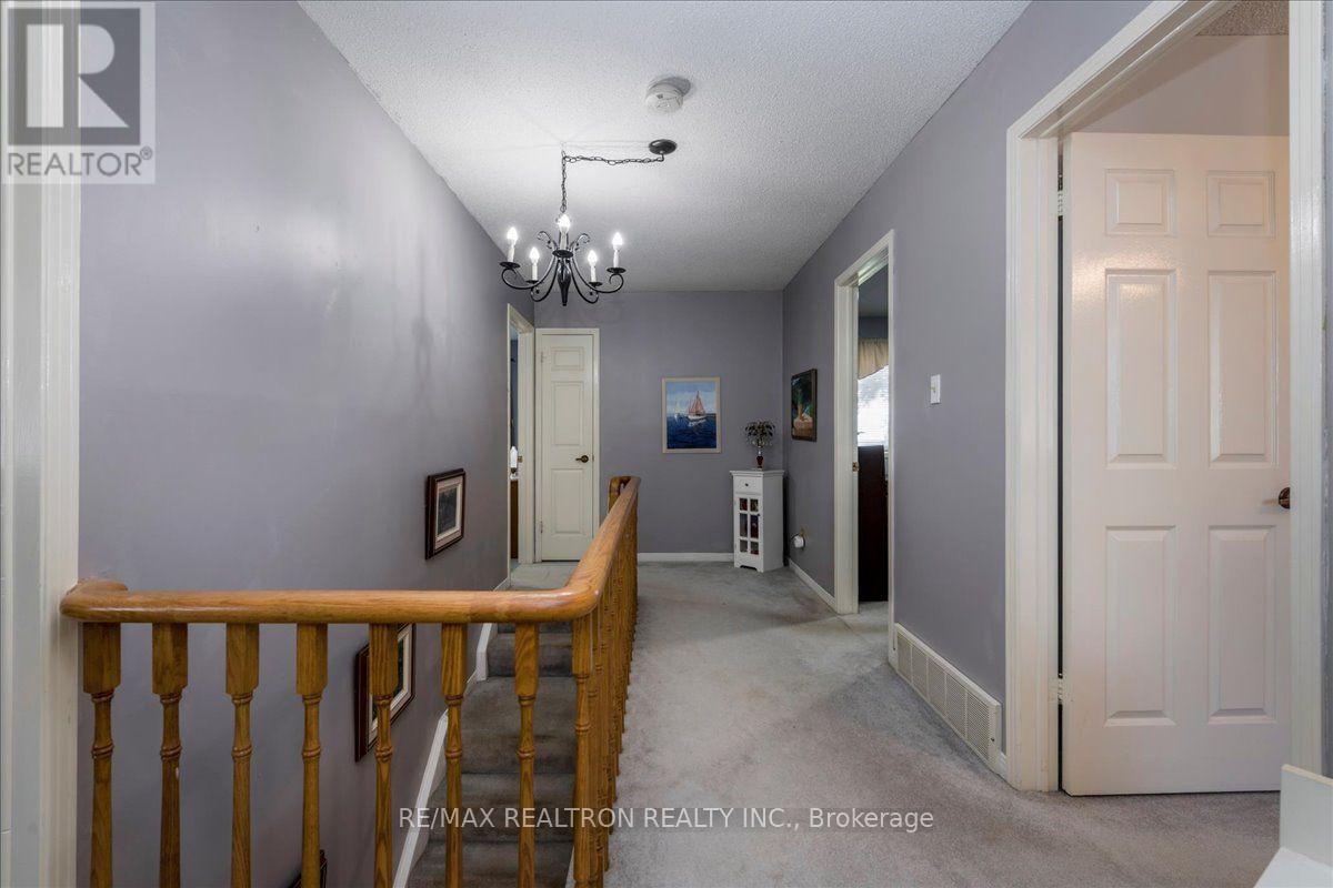 39 Grandview Crescent, Oro-Medonte, Ontario  L0L 2E0 - Photo 17 - S14107794