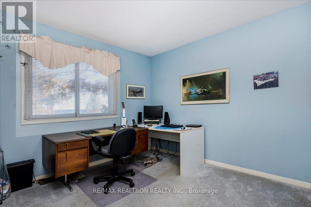 39 Grandview Crescent, Oro-Medonte, Ontario  L0L 2E0 - Photo 23 - S14107794