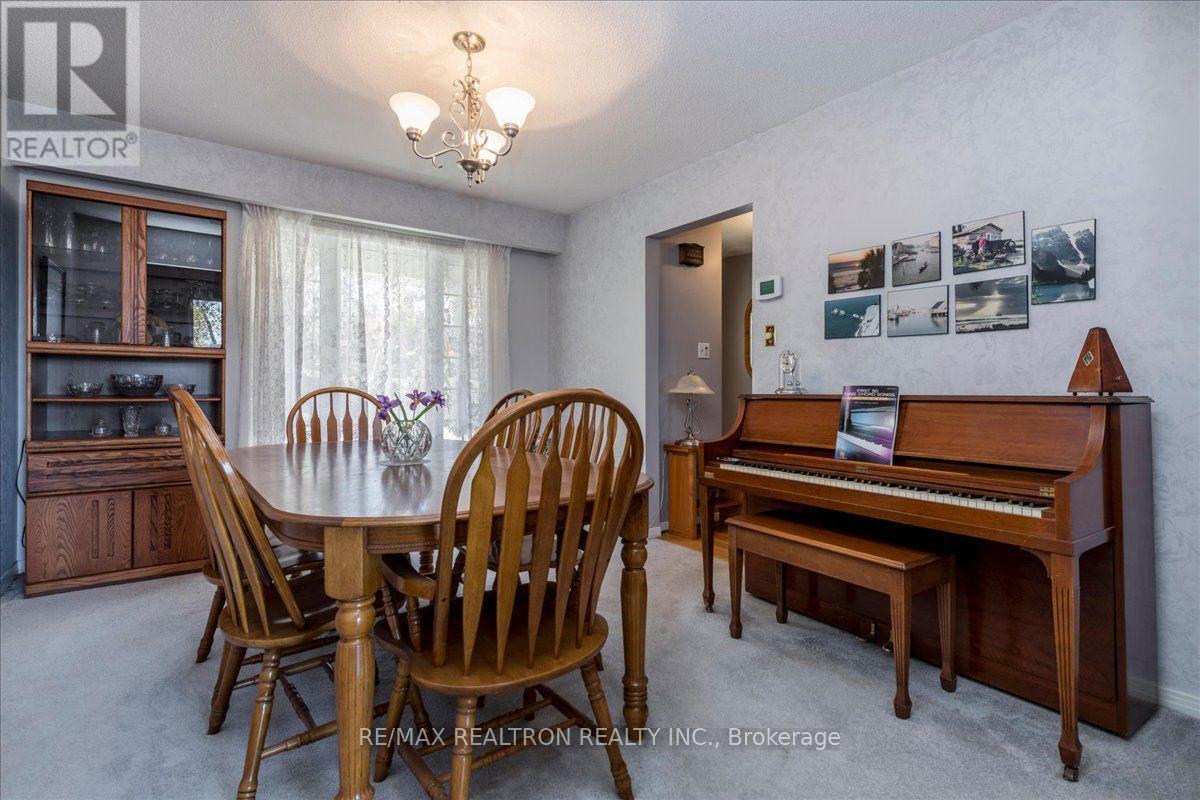 39 Grandview Crescent, Oro-Medonte, Ontario  L0L 2E0 - Photo 6 - S14107794