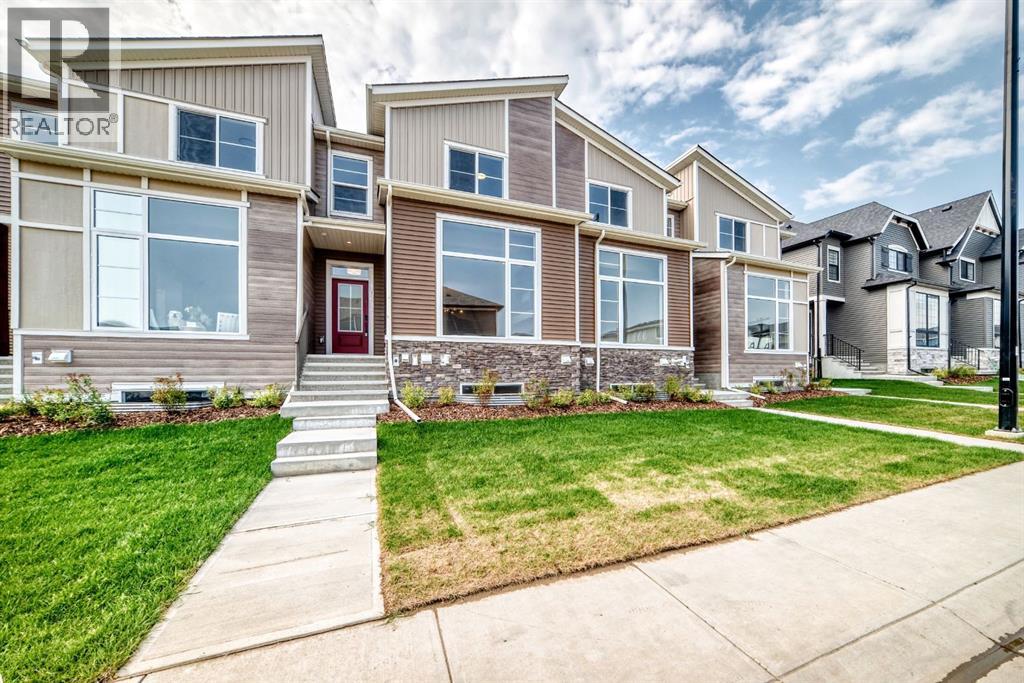 1063 Bayview Crescent SW, Airdrie, Alberta  T4B 5N8 - Photo 40 - A2338037