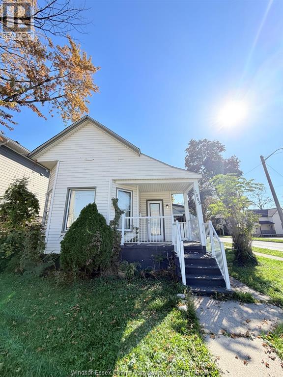 1889 UNIVERSITY Unit# 1, Windsor, Ontario