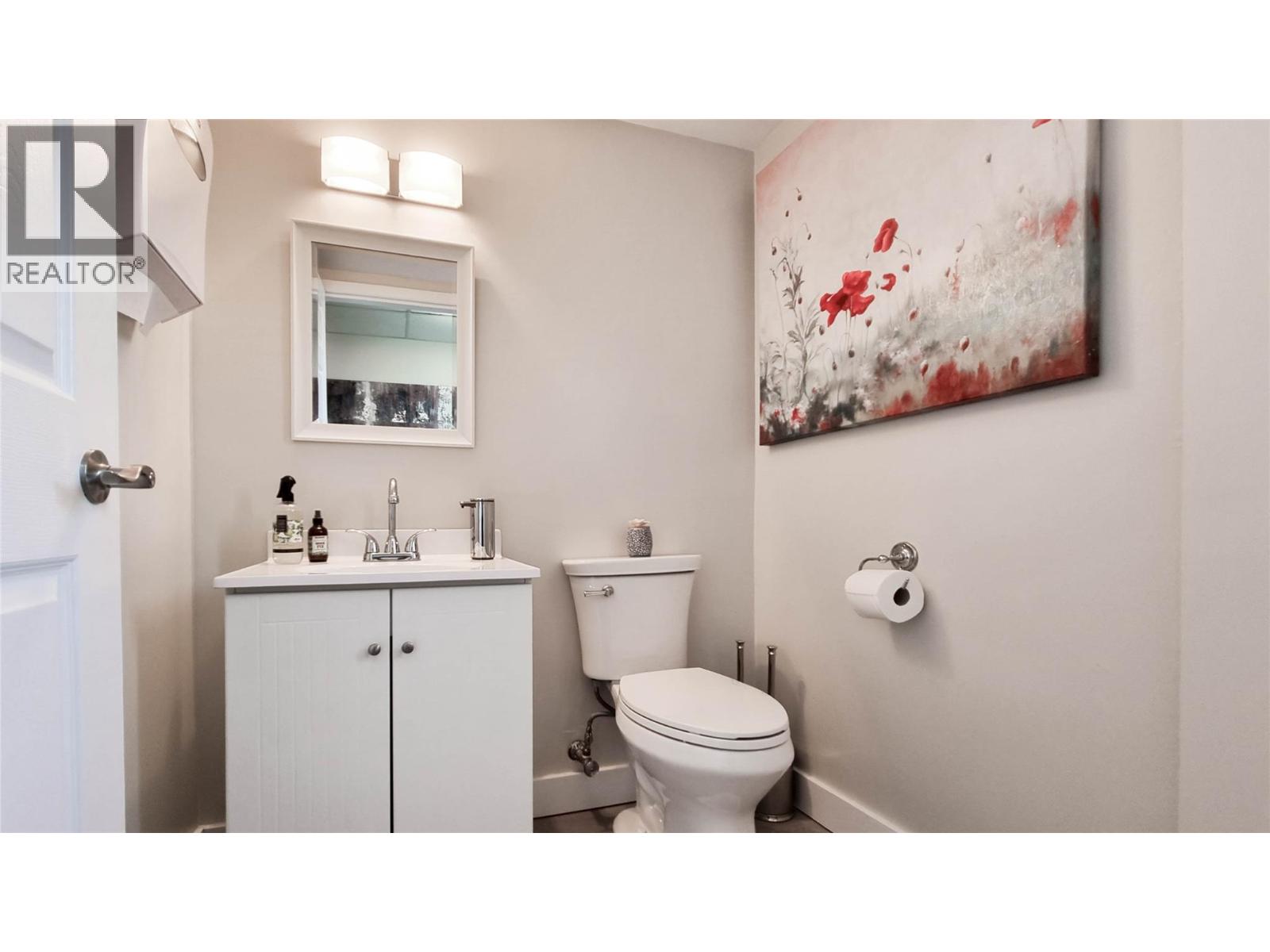 1607 Ellis Street, Kelowna, British Columbia  V1Y 2A8 - Photo 11 - 10404229