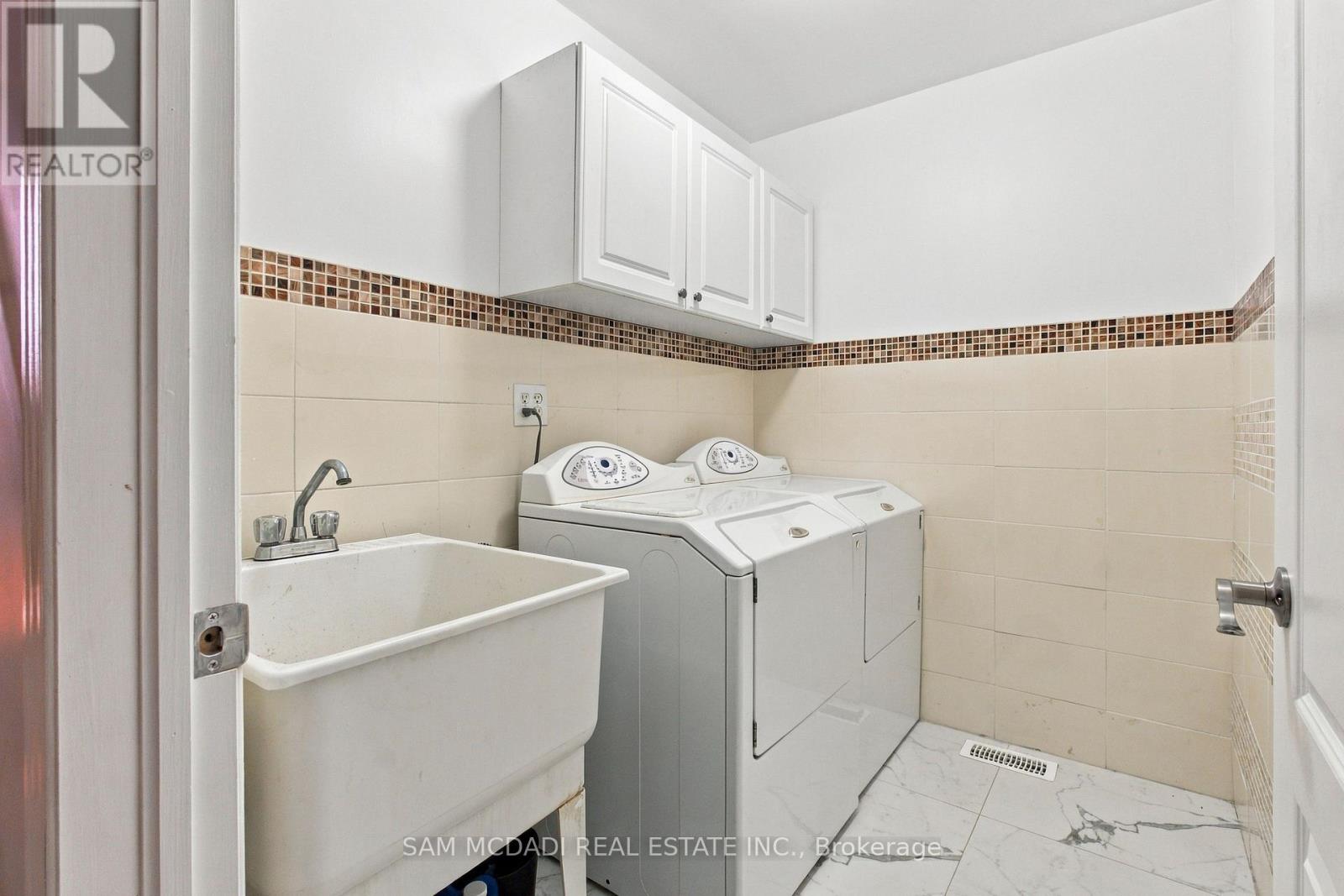 3344 Southwick Street, Mississauga, Ontario  L5M 7L5 - Photo 10 - W14107696