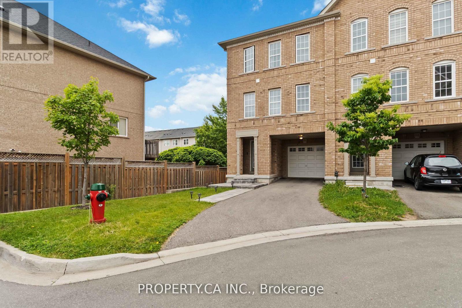99 - 2280 Baronwood Drive, Oakville, Ontario  L6M 0K4 - Photo 2 - W14107740