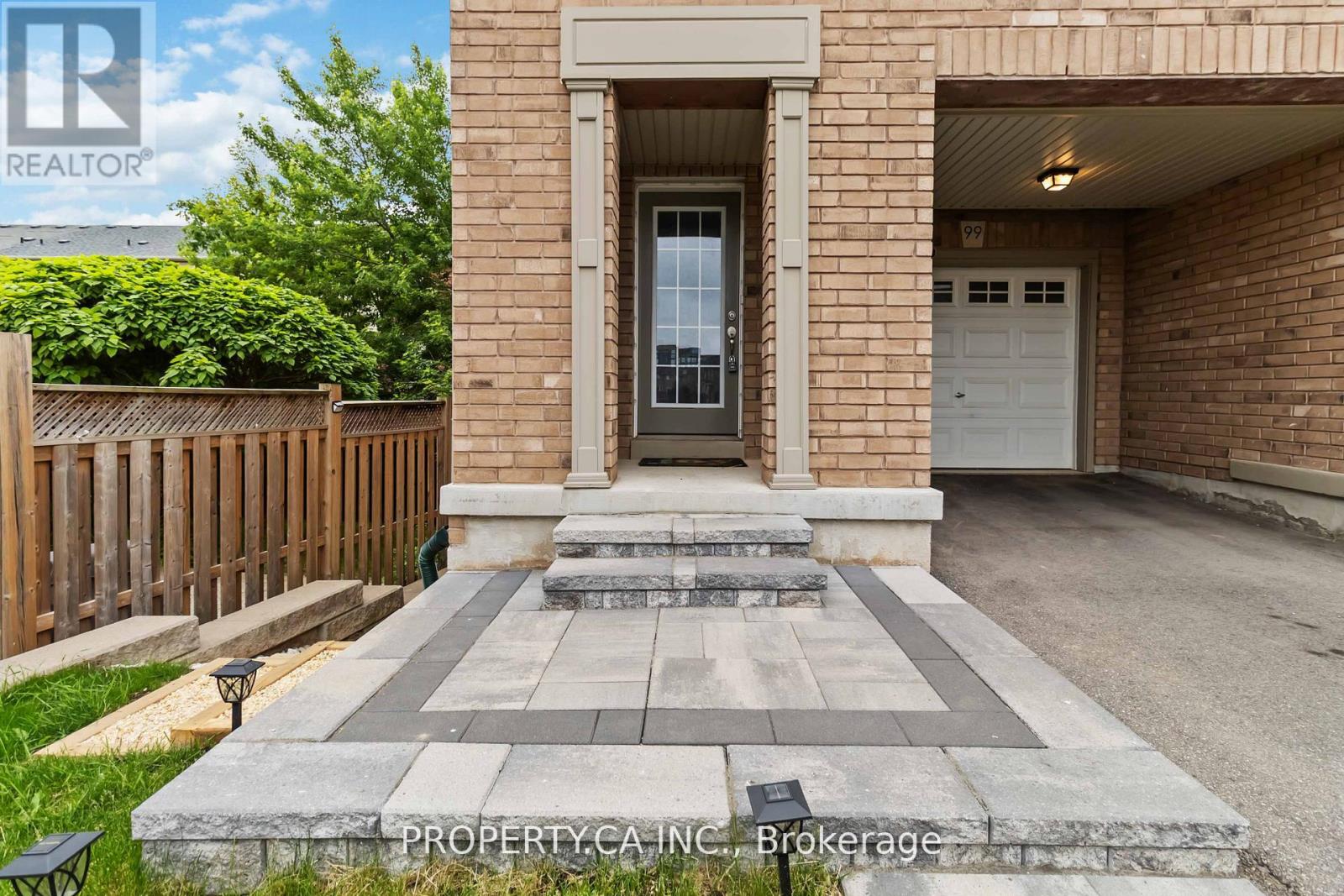 99 - 2280 Baronwood Drive, Oakville, Ontario  L6M 0K4 - Photo 3 - W14107740