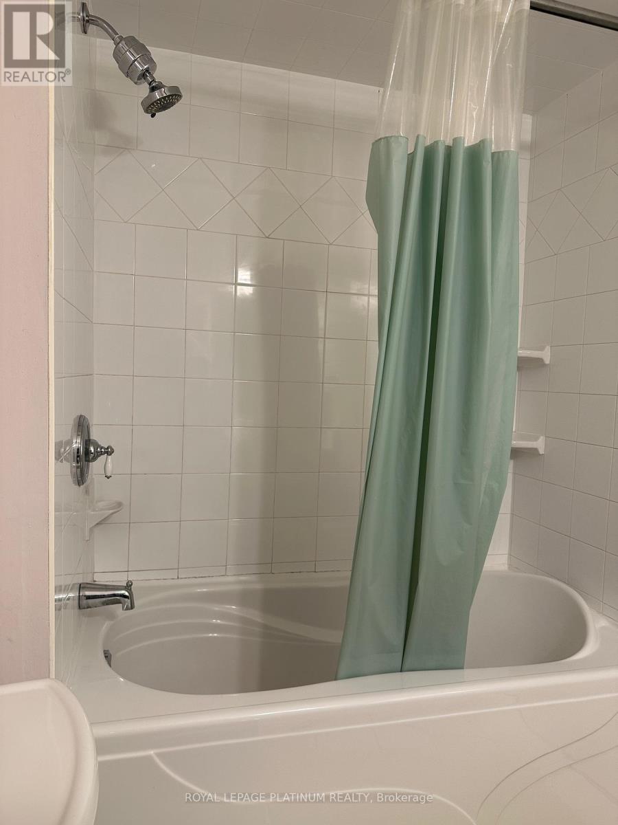 611 - 895 Maple Avenue, Burlington, Ontario  L7S 2H7 - Photo 12 - W14107764