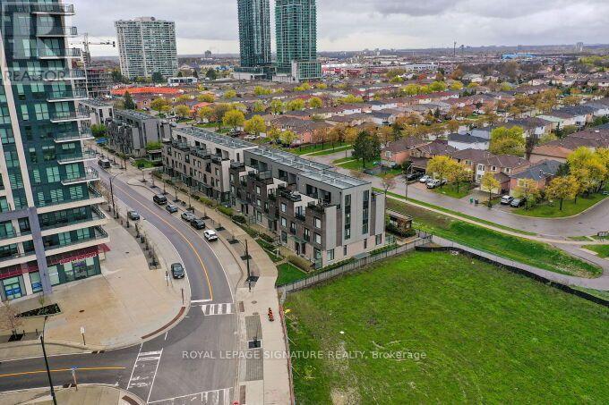 5 - 4080 Parkside Village Drive, Mississauga, Ontario  L6B 0K2 - Photo 2 - W14107830