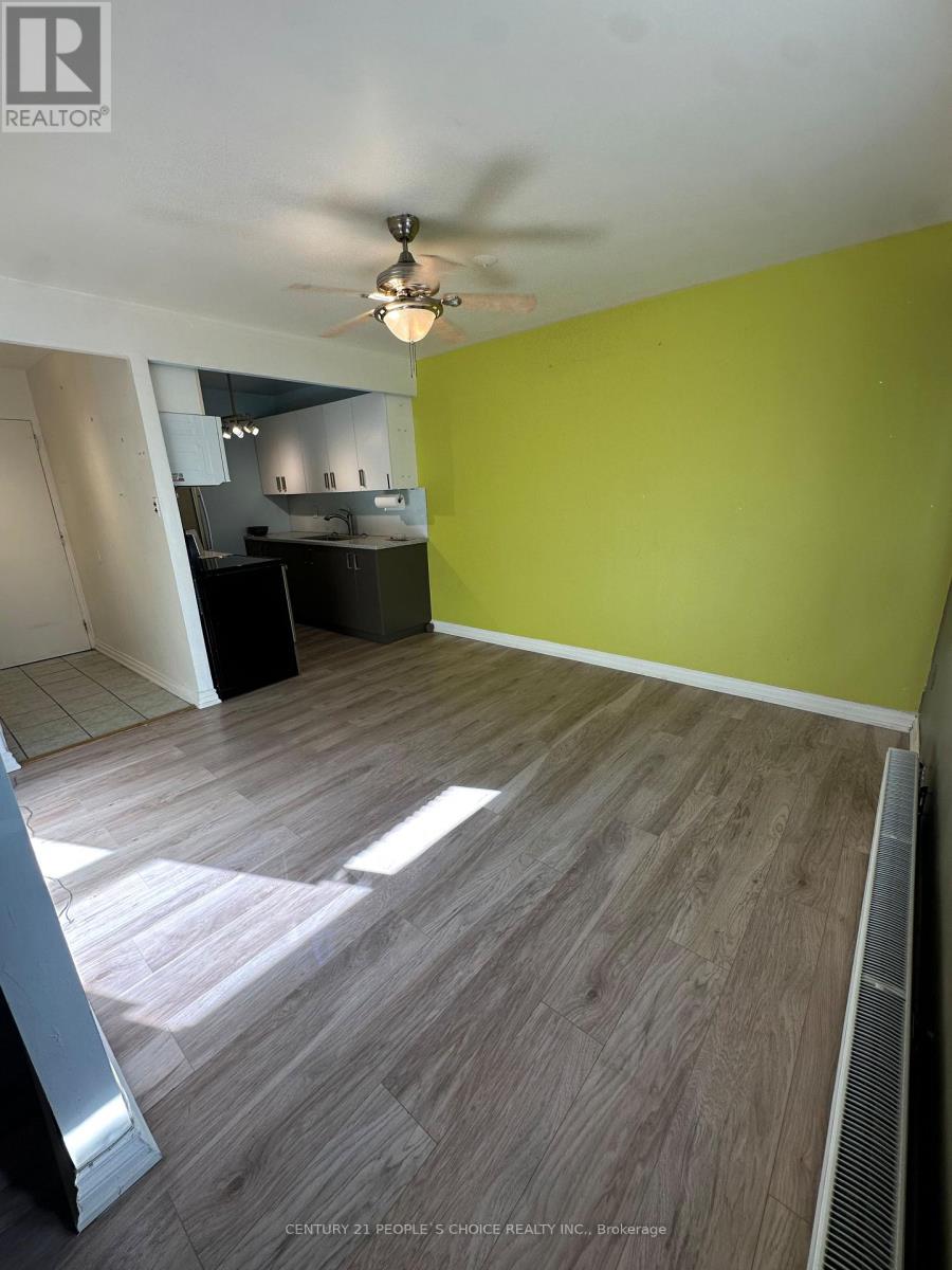 102 - 50 Gulliver Road, Toronto, Ontario  M6M 2N2 - Photo 6 - W14107898