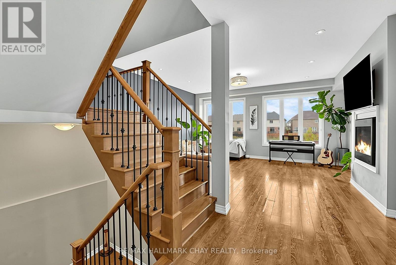 8445 Sweet Chestnut Drive, Niagara Falls, Ontario  L2H 0N2 - Photo 9 - X14107722