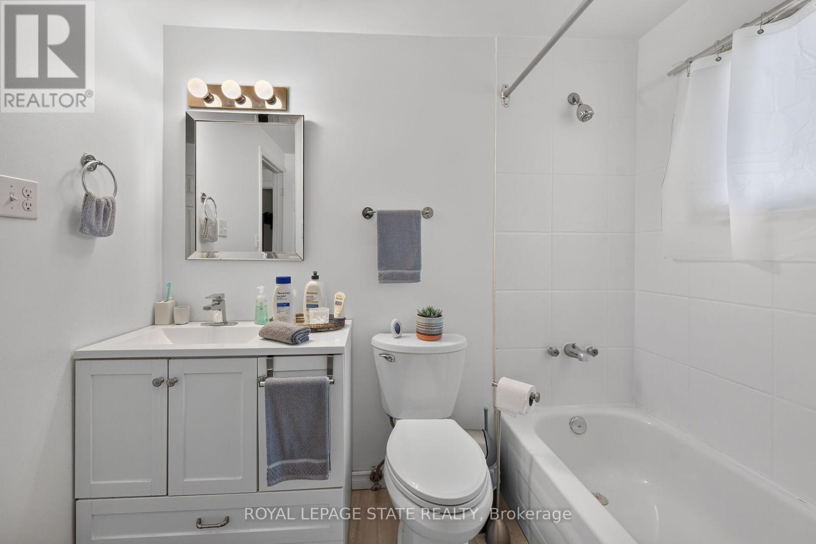411 Queen Victoria Drive, Hamilton, Ontario  L8W 1G7 - Photo 32 - X14107856