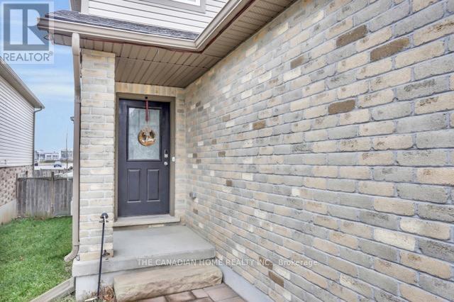 3375 Emilycarr Lane, London South (South W), Ontario  N6L 0A3 - Photo 4 - X14107860