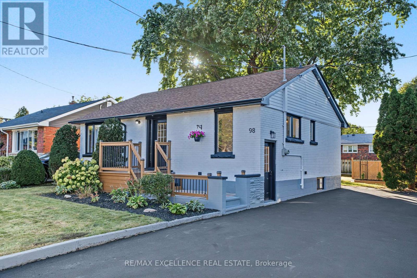 98 Wise Crescent, Hamilton, Ontario  L8T 2L8 - Photo 3 - X14107876