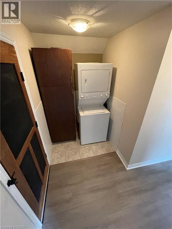 6 Moyer Street Unit# B, Kitchener, Ontario  N2H 2S5 - Photo 9 - 40873378