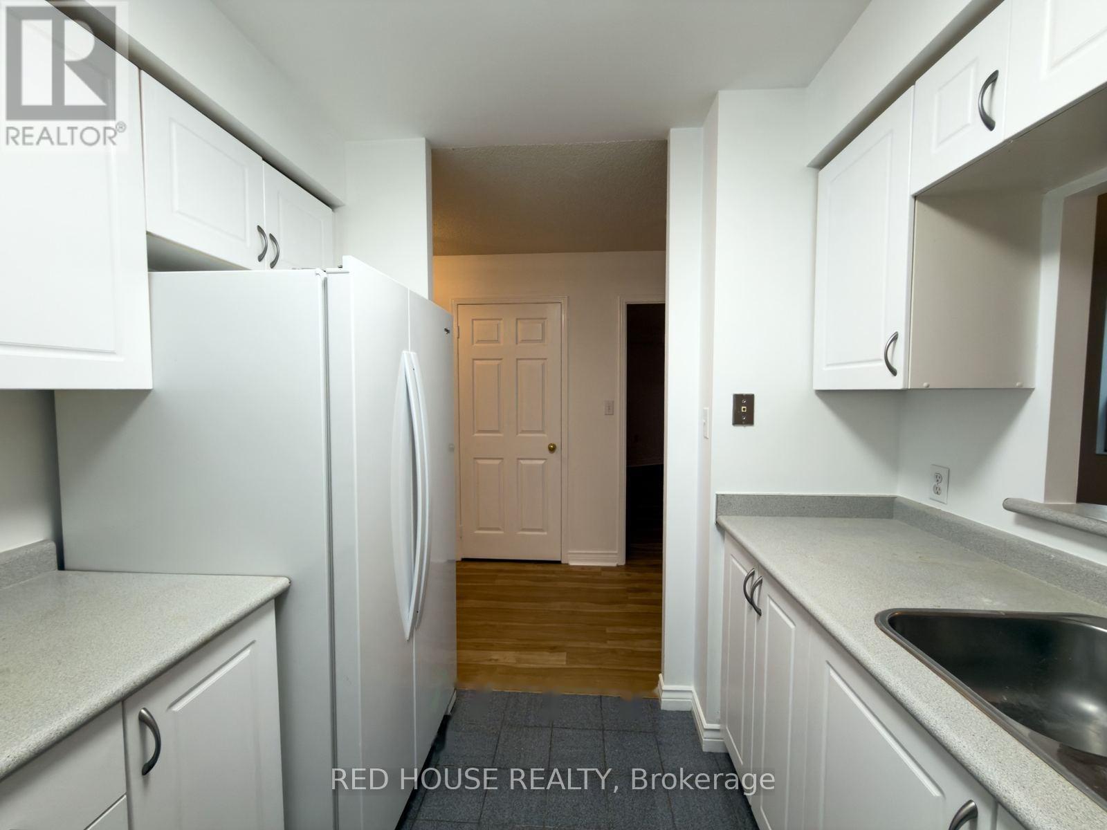 208 - 2200 John Street, Markham, Ontario  L3T 7S7 - Photo 12 - N14099728