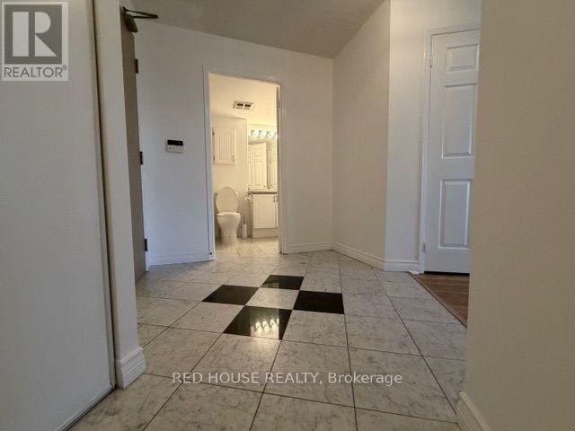 208 - 2200 John Street, Markham, Ontario  L3T 7S7 - Photo 8 - N14099728