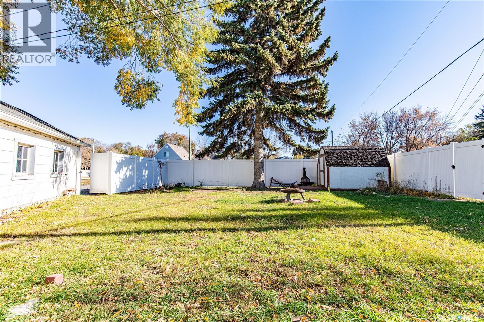 303 Lillooet Street W, Moose Jaw, Saskatchewan  S6H 4Z3 - Photo 50 - SK051748