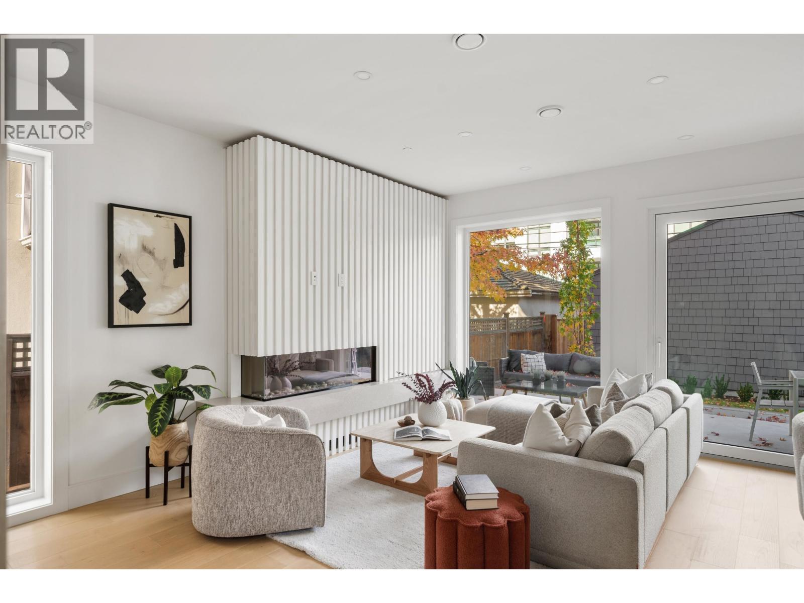 2 3657 W 11th Avenue, Vancouver, British Columbia  V6R 2K4 - Photo 5 - R3177336