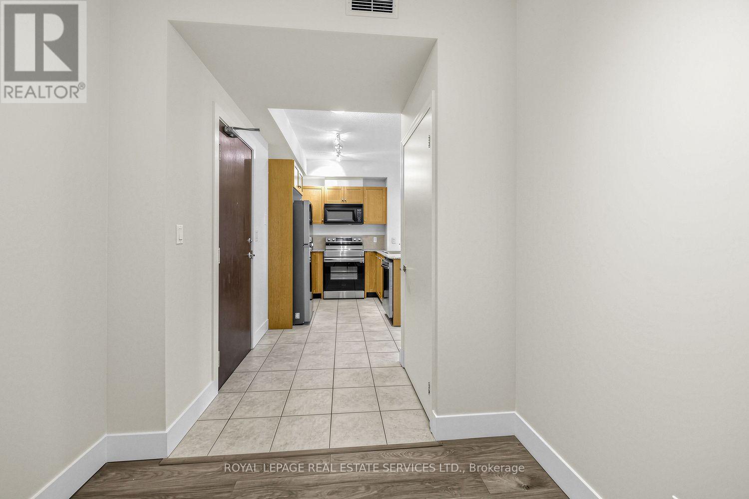1704 - 1359 Rathburn Road E, Mississauga, Ontario  L4W 5P7 - Photo 25 - W14105674