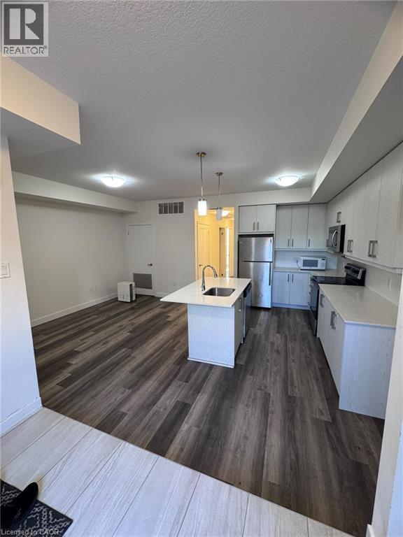 20 Palace Street Unit# F8, Kitchener, Ontario  N2E 0J3 - Photo 5 - 40870352