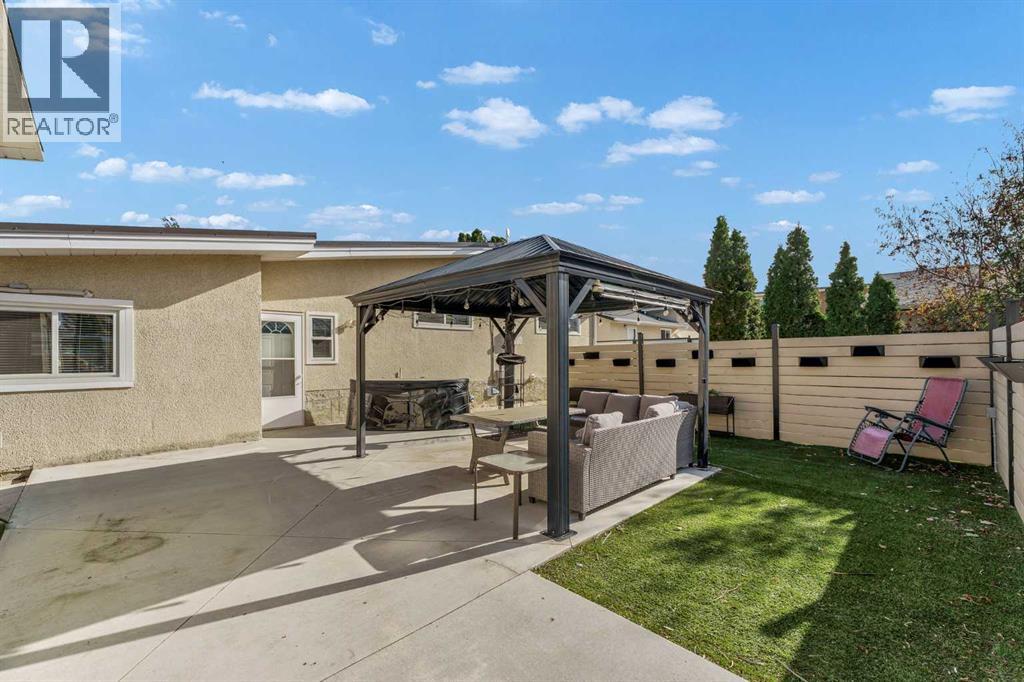 14 Markwick Drive Se, Medicine Hat, Alberta  T1A 7N7 - Photo 46 - A2353914