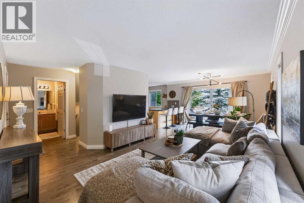 75 Cedarwood Lane Sw, Calgary, Alberta  T2W 6J3 - Photo 5 - A2352130