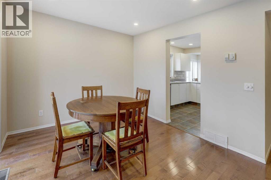 37, 388 Sandarac Drive Nw, Calgary, Alberta T3K 4E3 - Photo 9 - A2353908