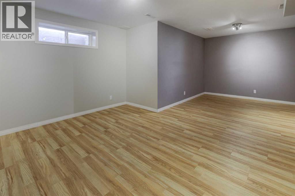 37, 388 Sandarac Drive Nw, Calgary, Alberta T3K 4E3 - Photo 26 - A2353908