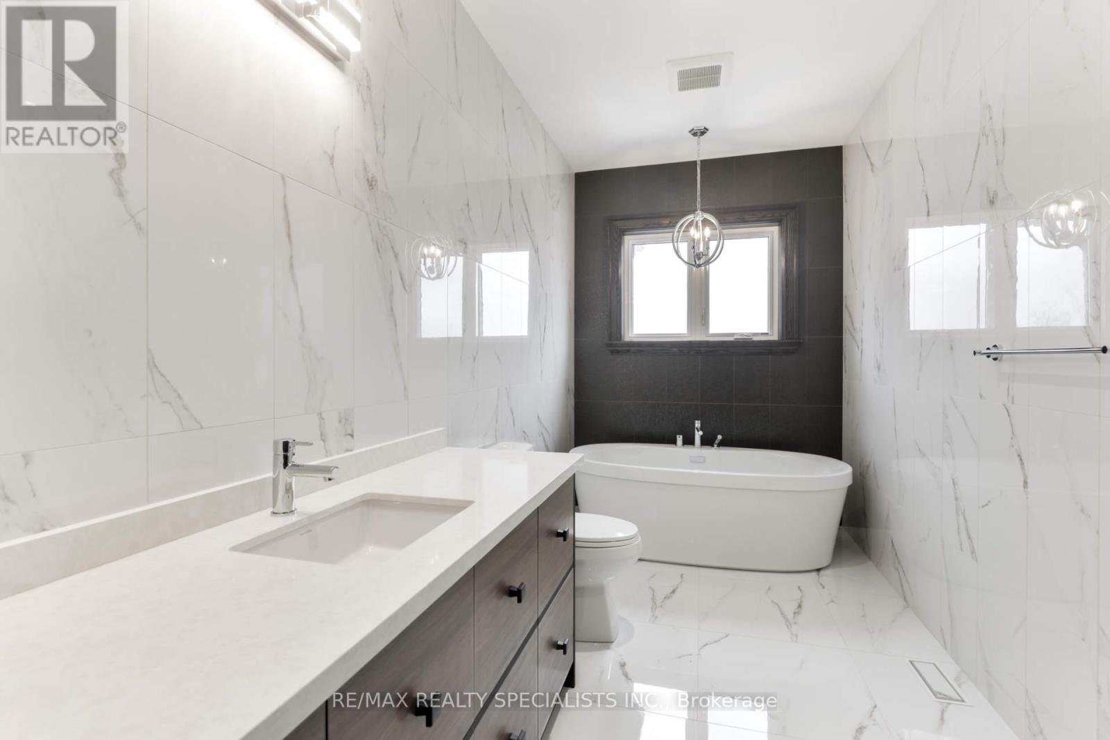 31 Ferrara Drive, Caledon, Ontario  L7E 4L5 - Photo 25 - W13864284