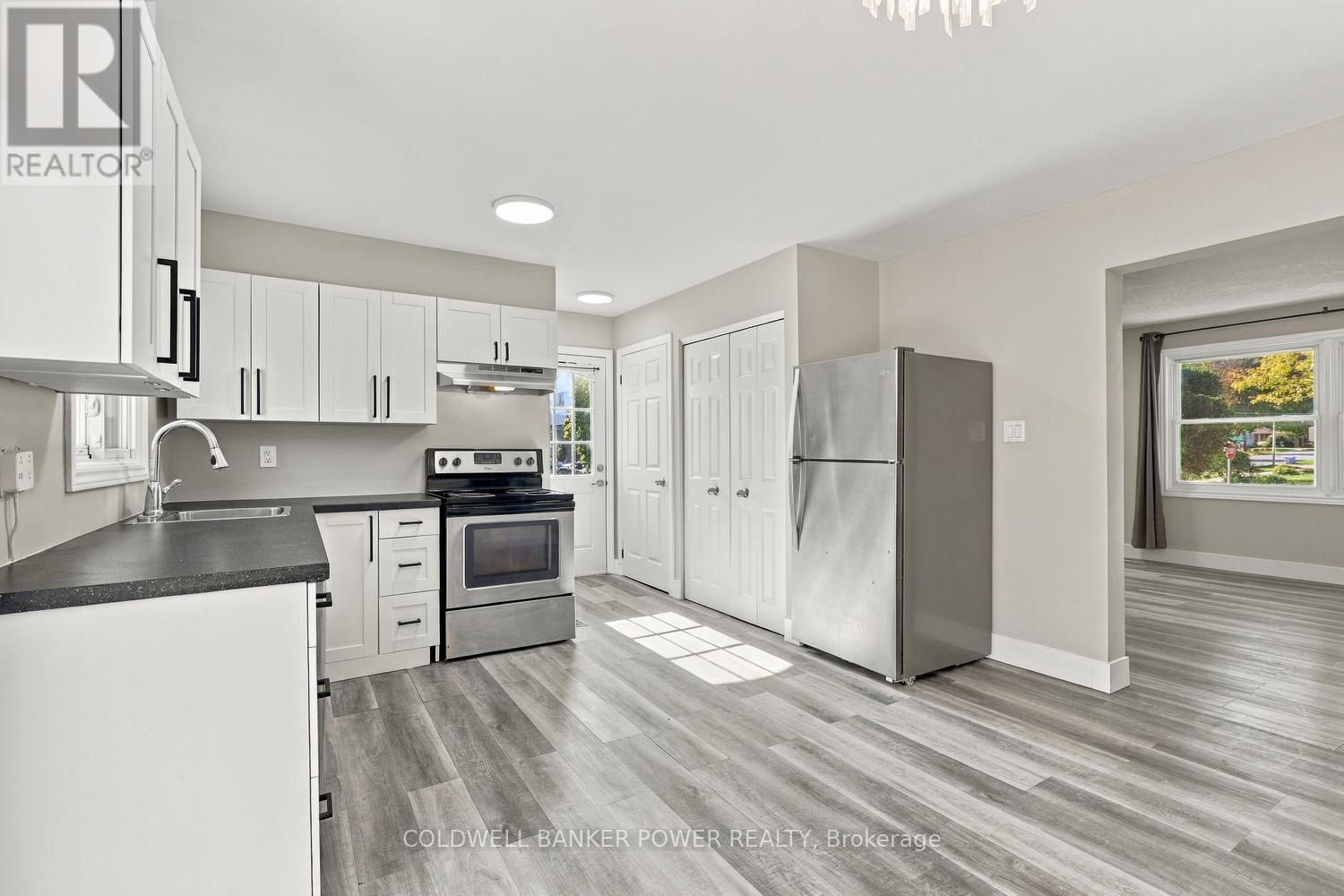 1074 Blanchard Road, London North (North I), Ontario  N6G 4A2 - Photo 11 - X14107984