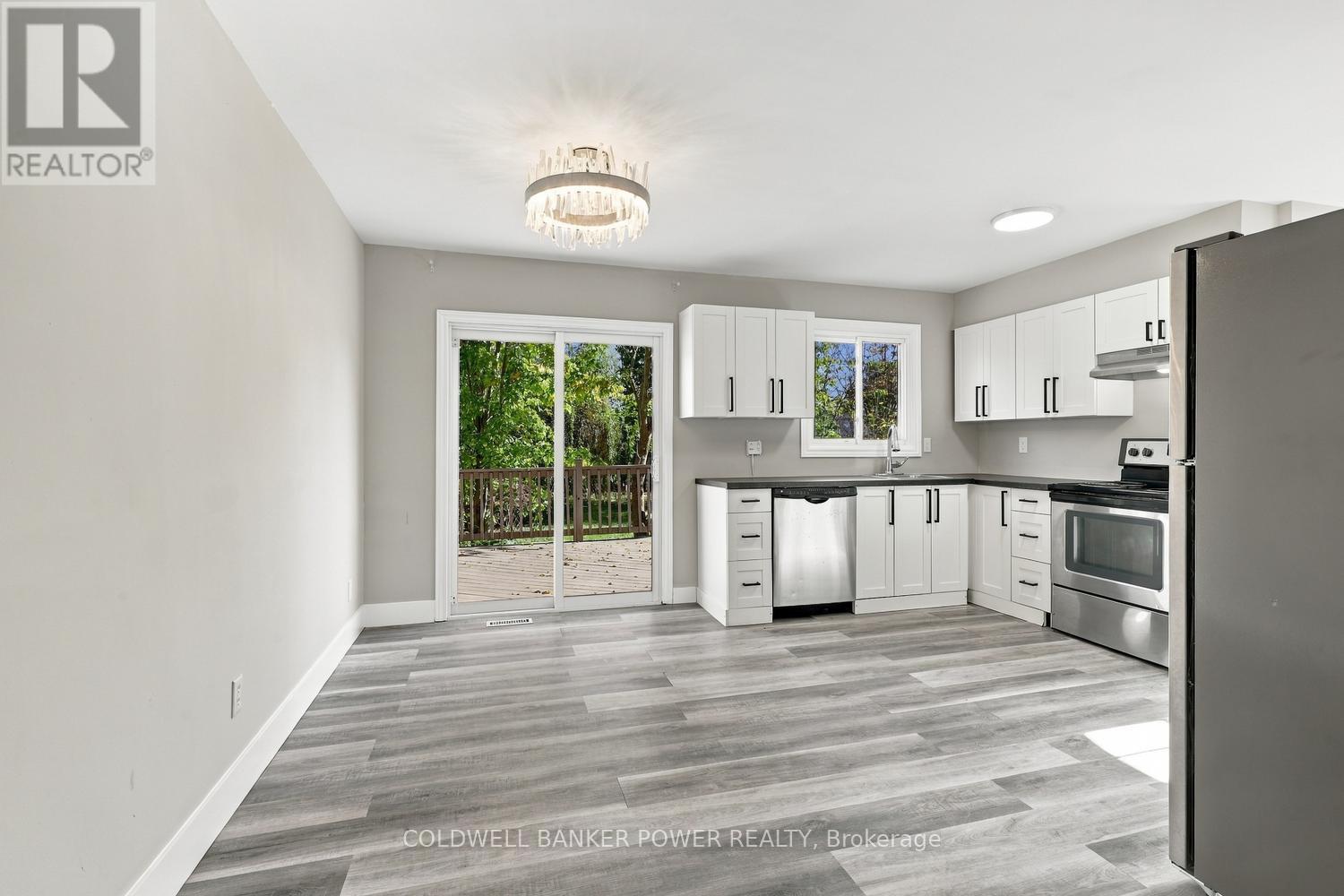 1074 Blanchard Road, London North (North I), Ontario  N6G 4A2 - Photo 9 - X14107984