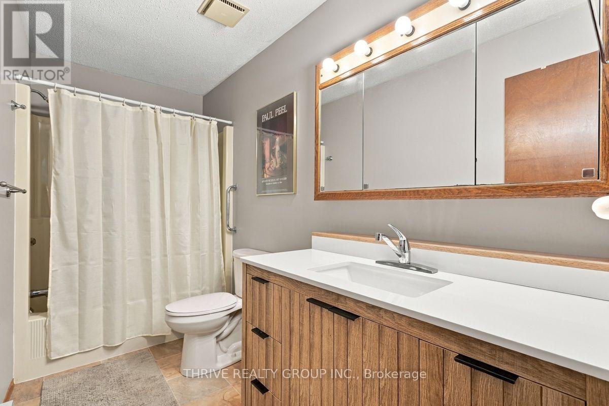 104 - 8 Lake Road, Lambton Shores, Ontario N0M 1T0 - Photo 19 - X14108004