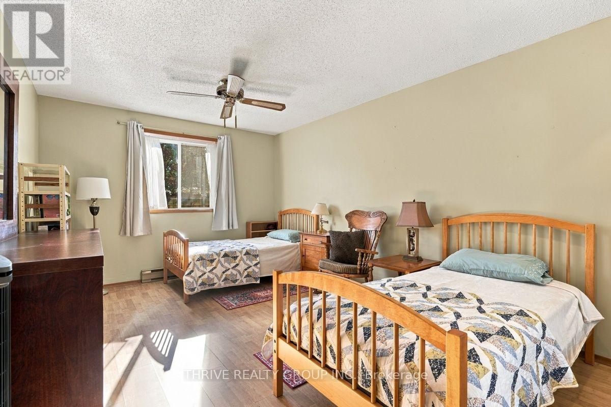 104 - 8 Lake Road, Lambton Shores, Ontario N0M 1T0 - Photo 20 - X14108004