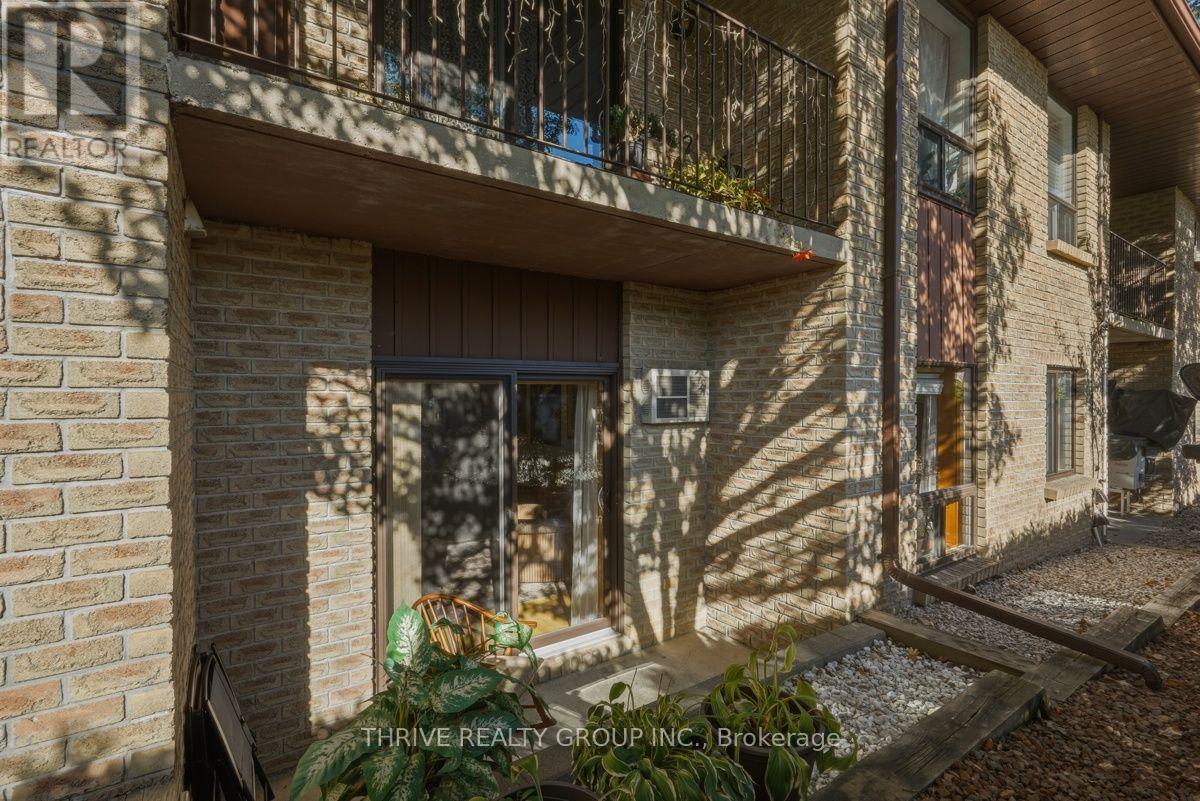 104 - 8 Lake Road, Lambton Shores, Ontario N0M 1T0 - Photo 29 - X14108004