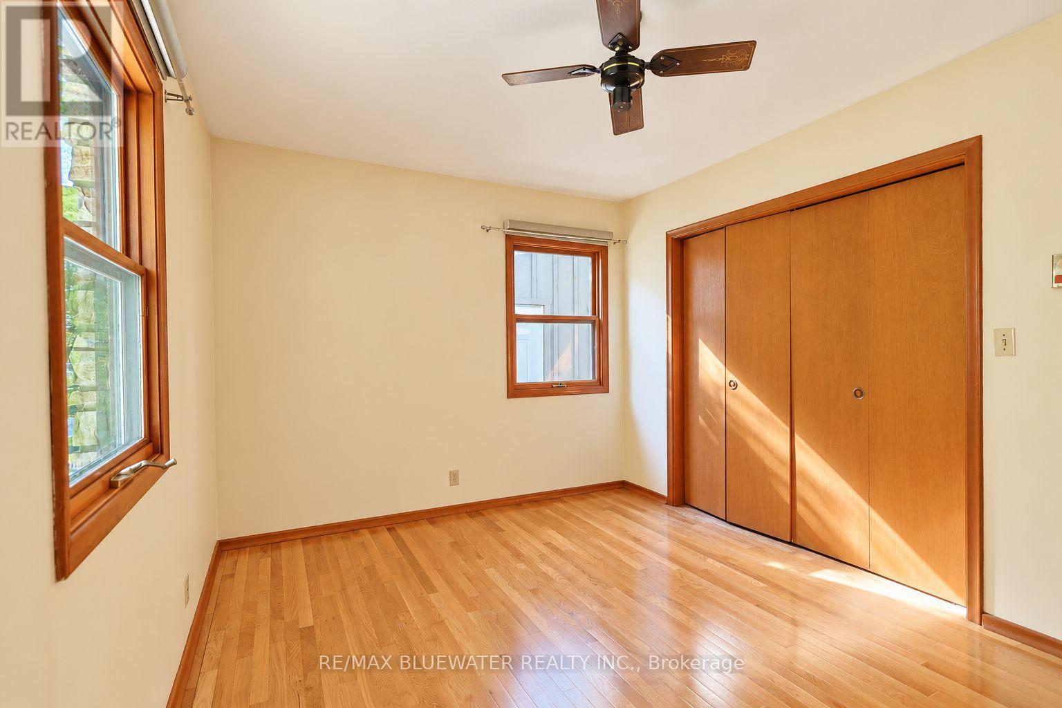 10138 Edmonds Boulevard, Lambton Shores, Ontario  N0M 1T0 - Photo 16 - X14108012