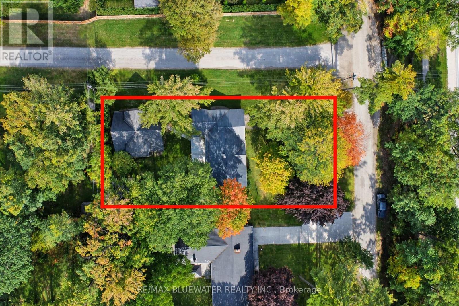 10138 Edmonds Boulevard, Lambton Shores, Ontario  N0M 1T0 - Photo 49 - X14108012