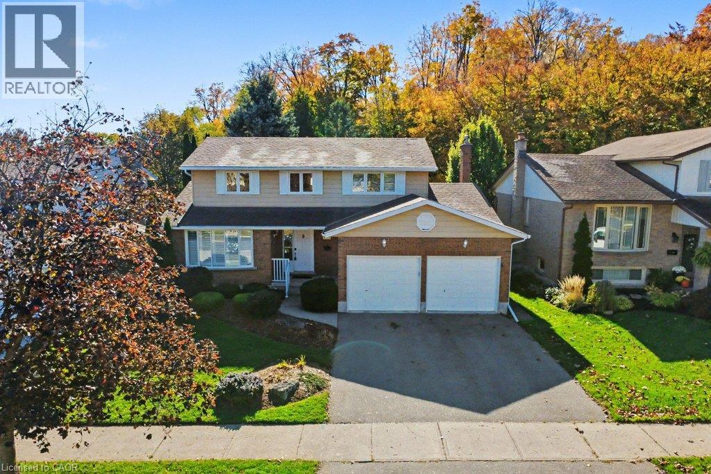57 TRAILVIEW Drive, Kitchener, Ontario