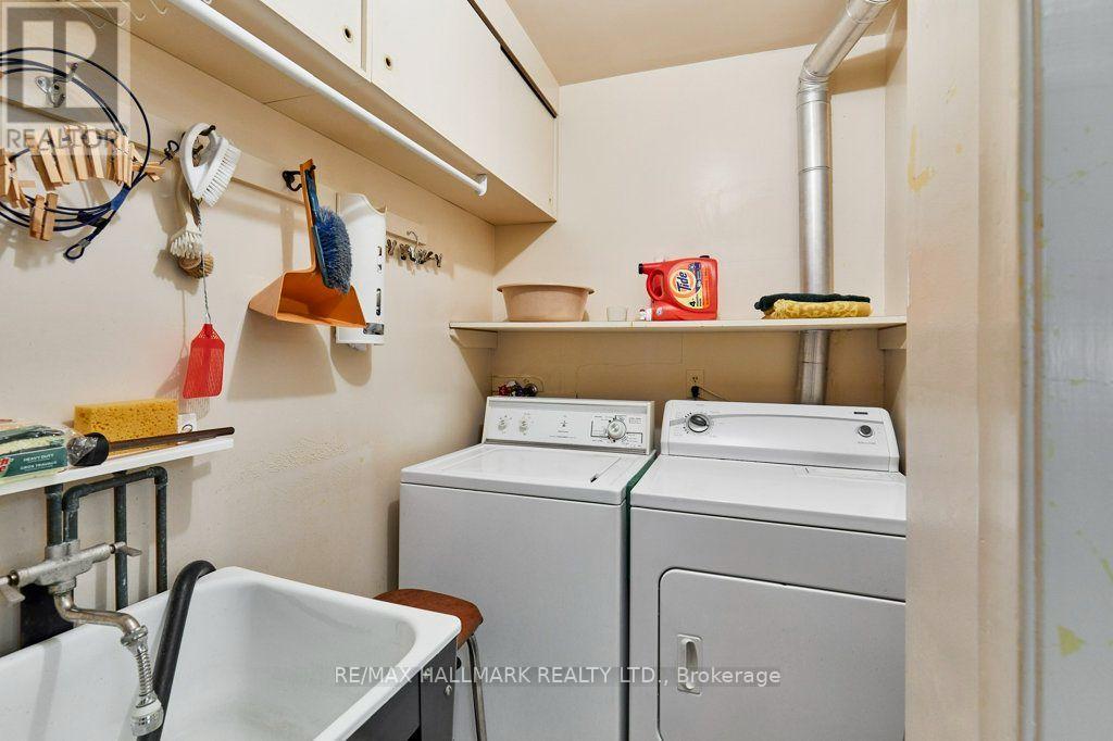 11 Feldbar Court, Toronto, Ontario  M2N 4P7 - Photo 24 - C14107988