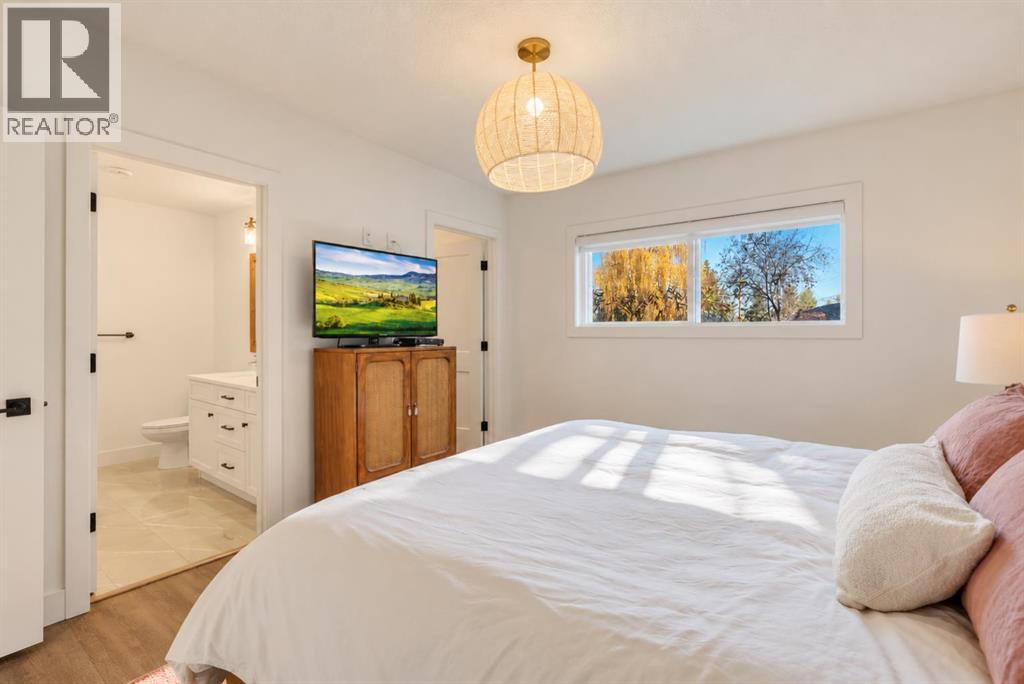125 Hanover Road SW, Calgary, Alberta T2V 3J6 - Photo 23 - A2353774