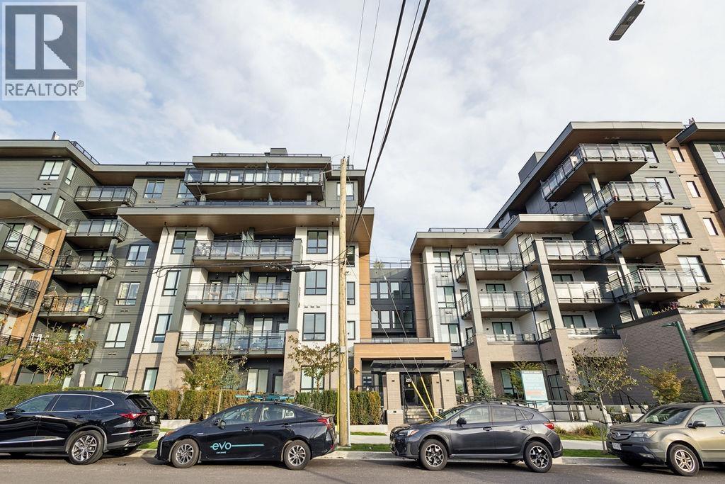 318 2450 GARDEN DRIVE
