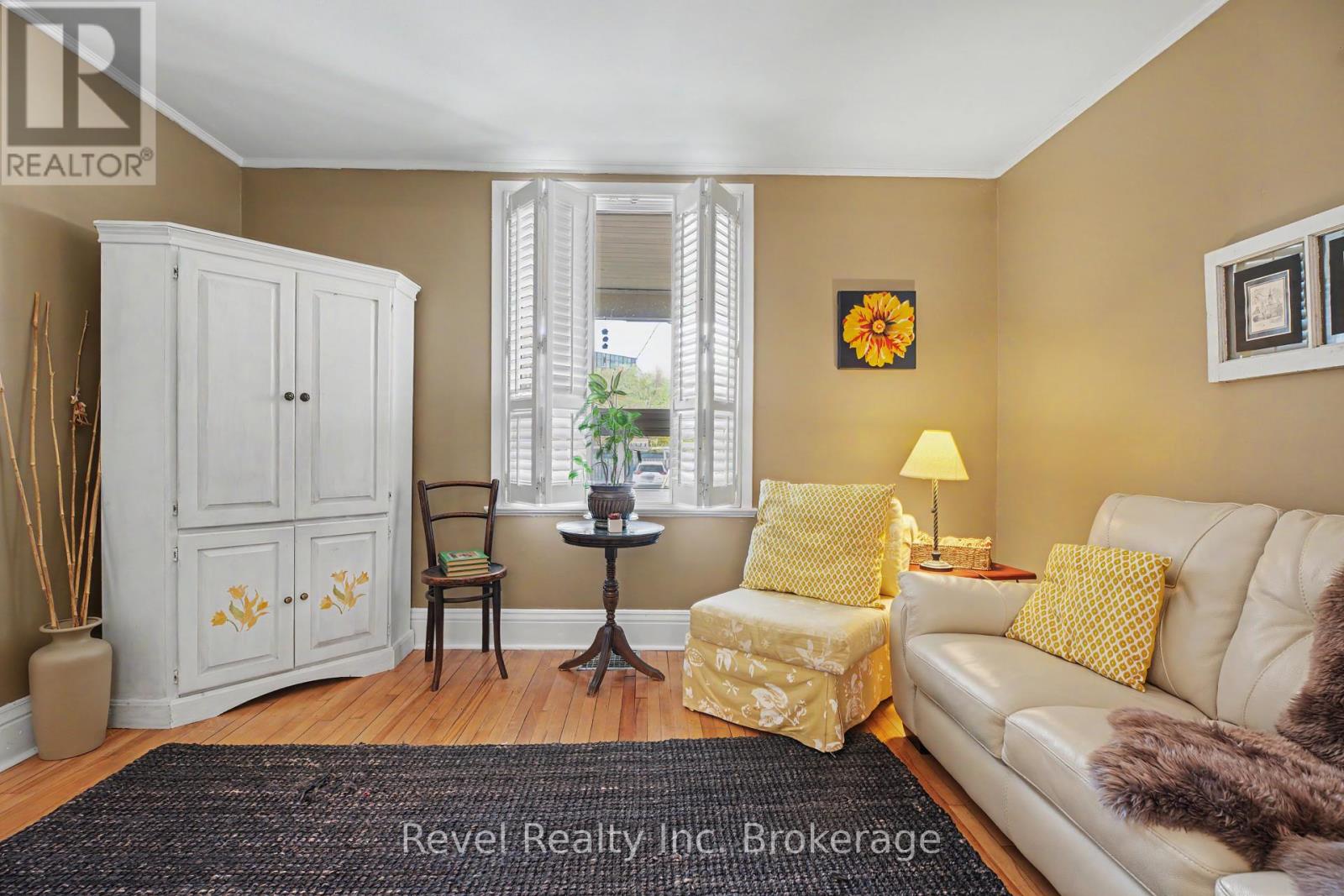 220 First Avenue E, North Bay, Ontario  P1B 1J8 - Photo 7 - X14108050