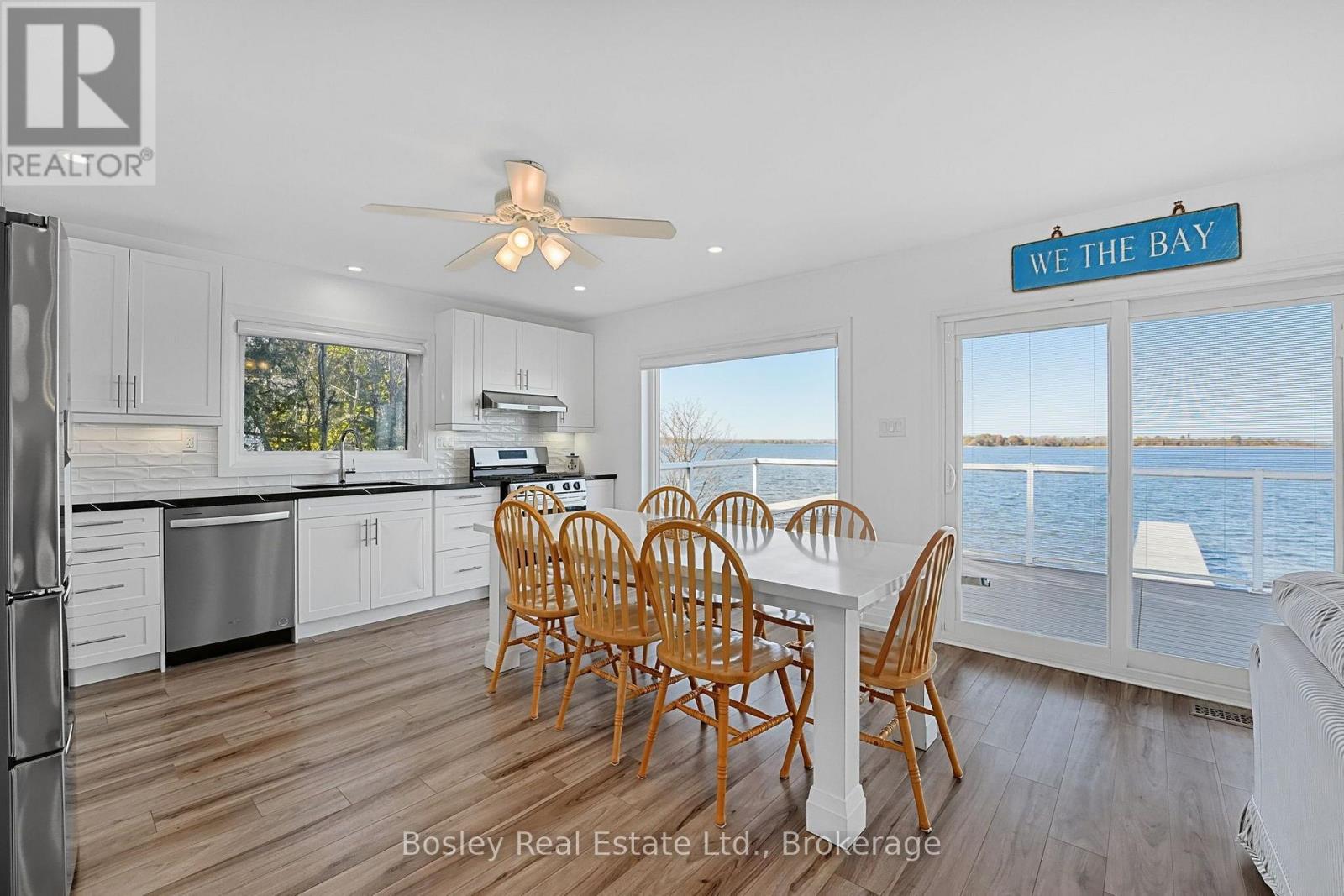 42 Robins Point Road, Tay (Victoria Harbour), Ontario  L0K 2A0 - Photo 4 - S14108036