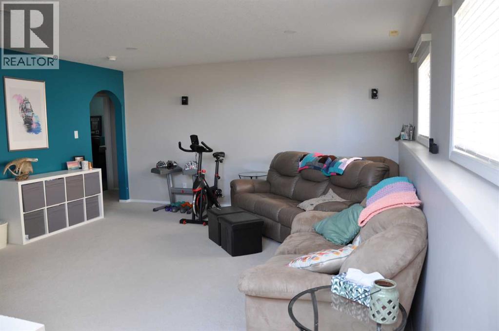 47 Riverbrook Close W